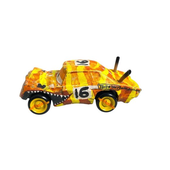 Disney Pixar Cars 3 Diecast Pushover #16 Thunder Hollow Demo Derby - Picture 2 of 10